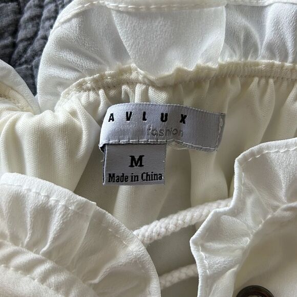 Peasant Top - Picture 2 of 3